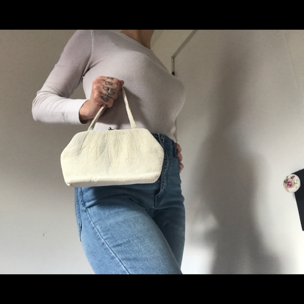 Vintage Beaded White Sunday Church Purse